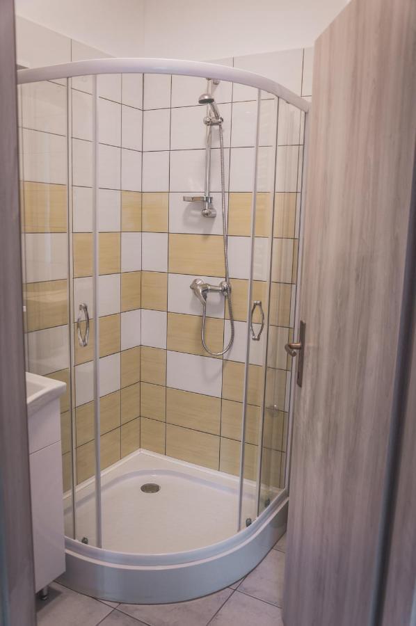 Apartmaji Hrast - Podbela エクステリア 写真
